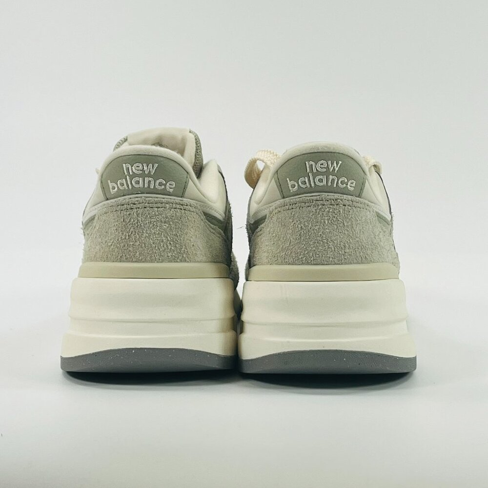 New Balance 997R 'Olivine & Linen' U997REF size 8 - Picture 6 of 8